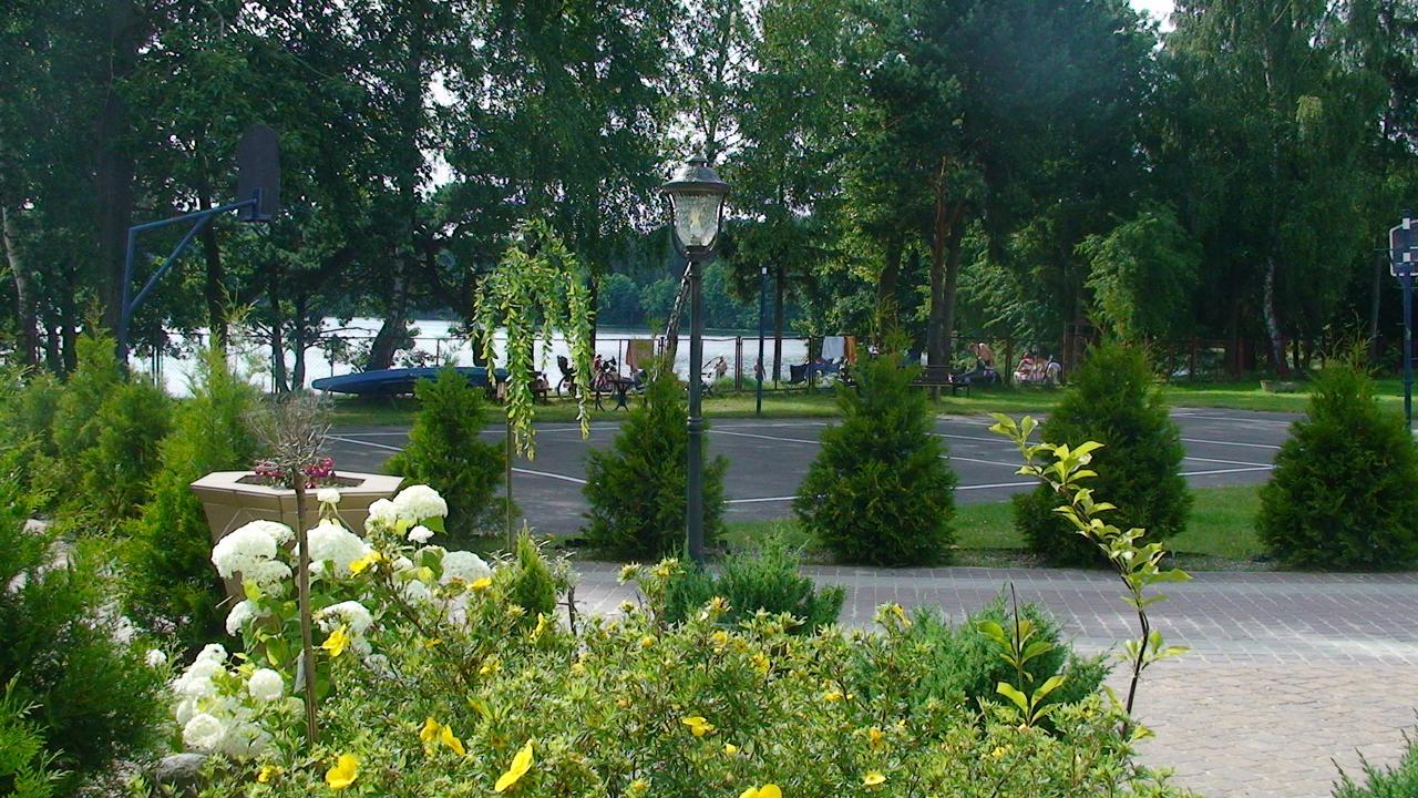 O.W.Bingo Hotel Bieszkowice Bagian luar foto